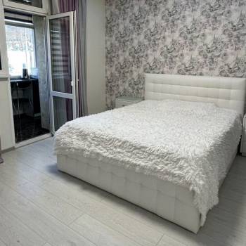 Сдается 1-комнатная квартира, 42 м²