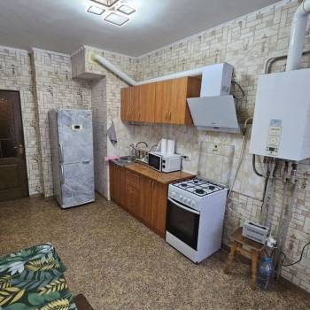 Сдается 1-комнатная квартира, 43 м²