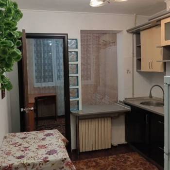 Продается 1-комнатная квартира, 41 м²