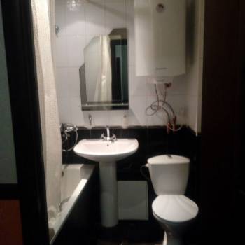 Продается 1-комнатная квартира, 41 м²