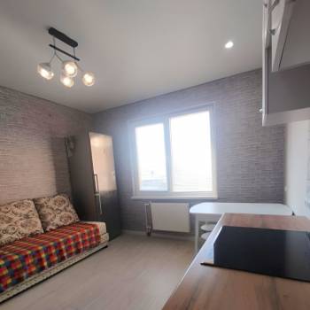 Сдается 2-х комнатная квартира, 61 м²