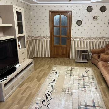 Сдается 2-х комнатная квартира, 60 м²