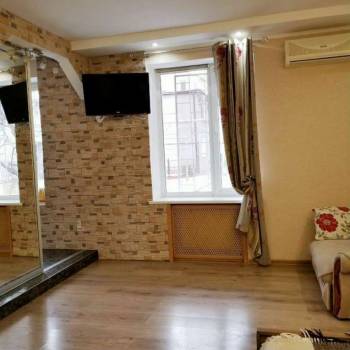 Сдается 1-комнатная квартира, 35 м²