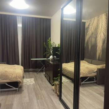 Сдается 1-комнатная квартира, 49 м²