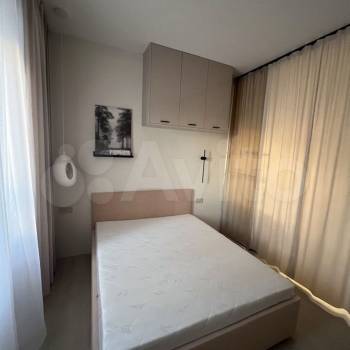 Продается 1-комнатная квартира, 32 м²