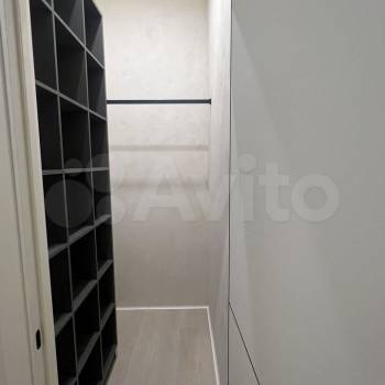 Продается 1-комнатная квартира, 32 м²