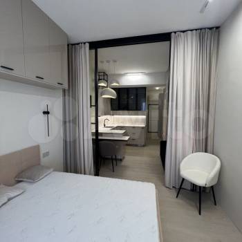 Продается 1-комнатная квартира, 32 м²