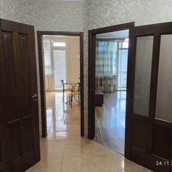 Сдается 1-комнатная квартира, 42 м²