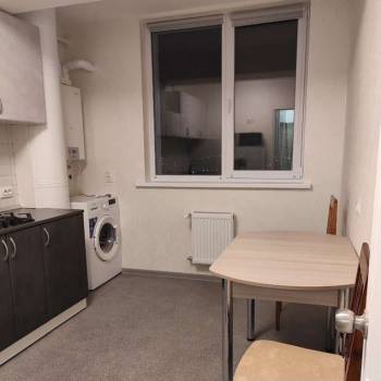 Сдается 1-комнатная квартира, 37 м²