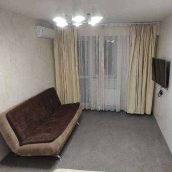 Сдается 1-комнатная квартира, 37 м²