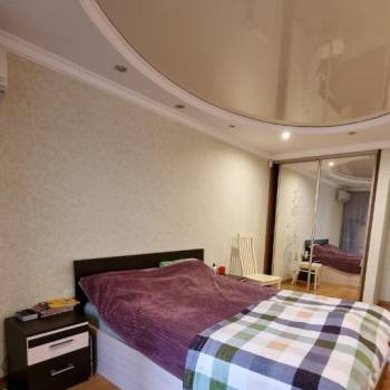 Продается Многокомнатная квартира, 106 м²