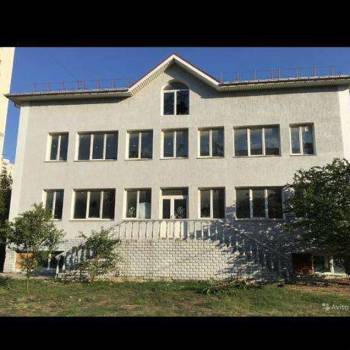 Продается Нежилое помещение, 825 м²