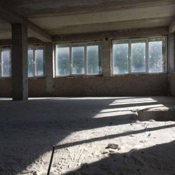 Продается Нежилое помещение, 825 м²