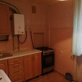 Продается 1-комнатная квартира, 36 м²