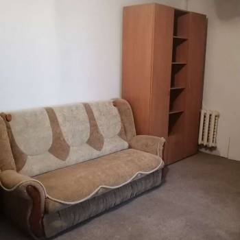 Продается 1-комнатная квартира, 36 м²