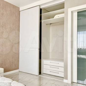 Продается 1-комнатная квартира, 44 м²