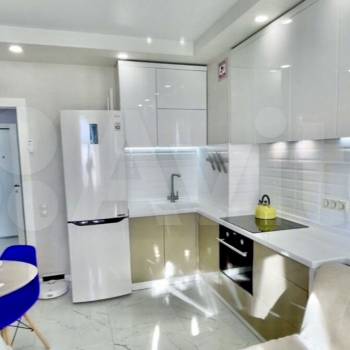 Продается 1-комнатная квартира, 44 м²