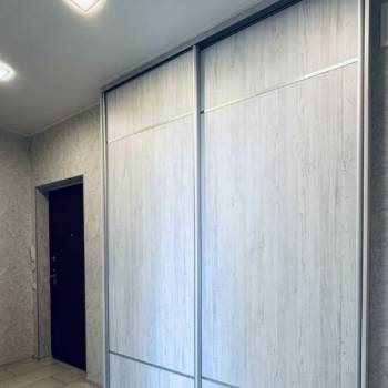 Продается 1-комнатная квартира, 42 м²