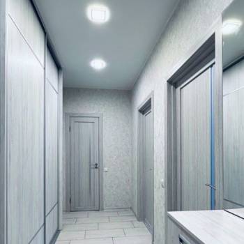Продается 1-комнатная квартира, 42 м²