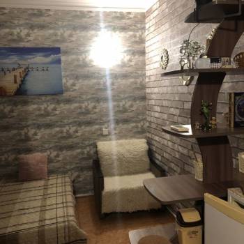 Продается 1-комнатная квартира, 14 м²