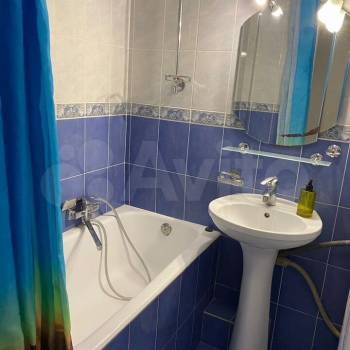 Сдается 2-х комнатная квартира, 64 м²