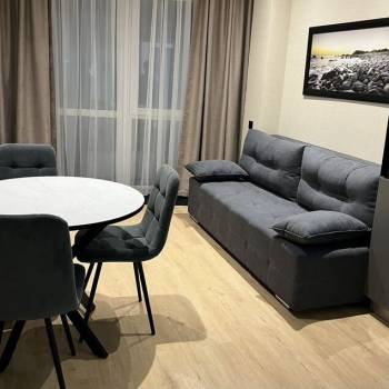 Сдается 1-комнатная квартира, 43 м²