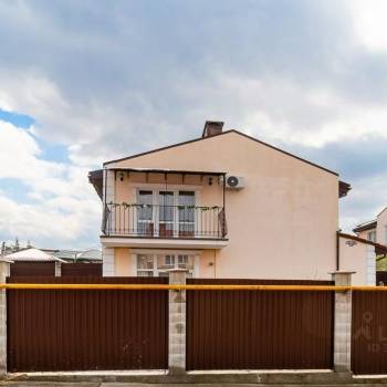 Продается Дом, 210 м²