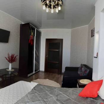 Сдается 1-комнатная квартира, 49 м²