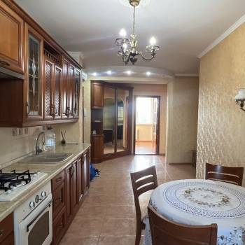 Сдается Многокомнатная квартира, 68 м²
