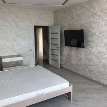 Сдается 1-комнатная квартира, 45 м²