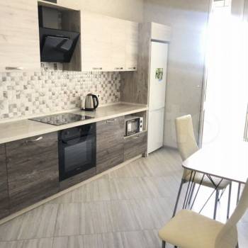 Сдается 1-комнатная квартира, 45 м²