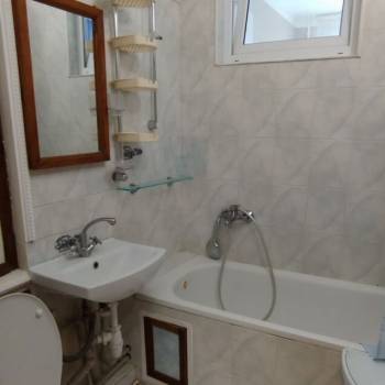 Сдается Многокомнатная квартира, 64 м²