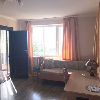 Продается Дом, 280 м²