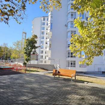 Продается 1-комнатная квартира, 50,7 м²