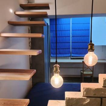 Продается 1-комнатная квартира, 42 м²