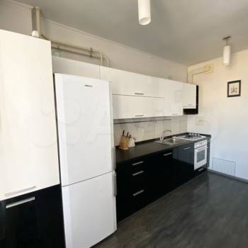 Сдается 1-комнатная квартира, 45 м²