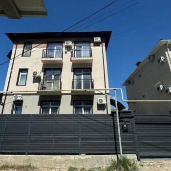 Продается 1-комнатная квартира, 28 м²