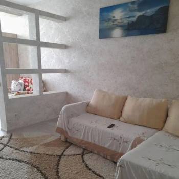 Сдается 1-комнатная квартира, 42 м²