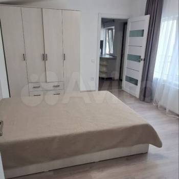 Сдается 1-комнатная квартира, 30 м²