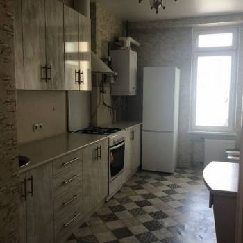Сдается 1-комнатная квартира, 41 м²
