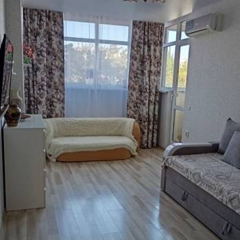 Продается 1-комнатная квартира, 46,5 м²