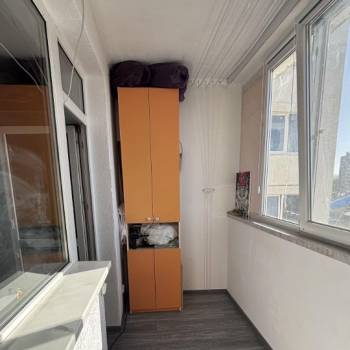 Продается 1-комнатная квартира, 40,9 м²