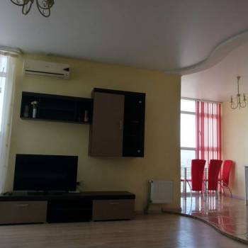 Сдается 1-комнатная квартира, 42 м²