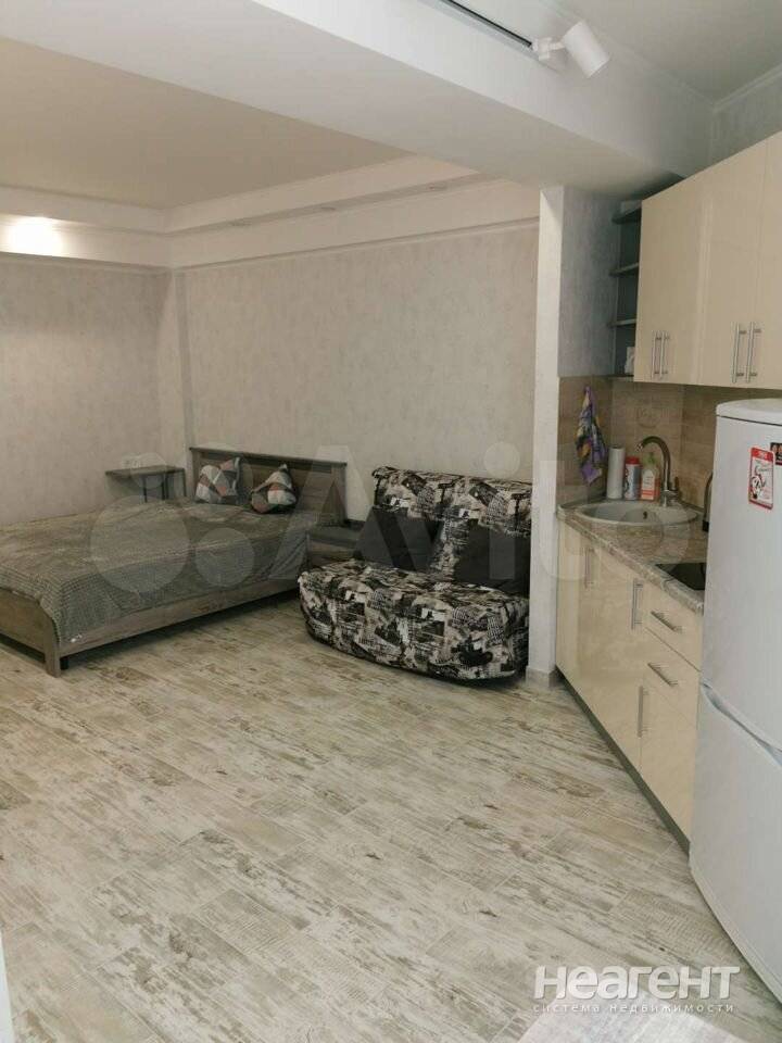 Сдам апартаменты-студию, Омега, ул. Челнокова