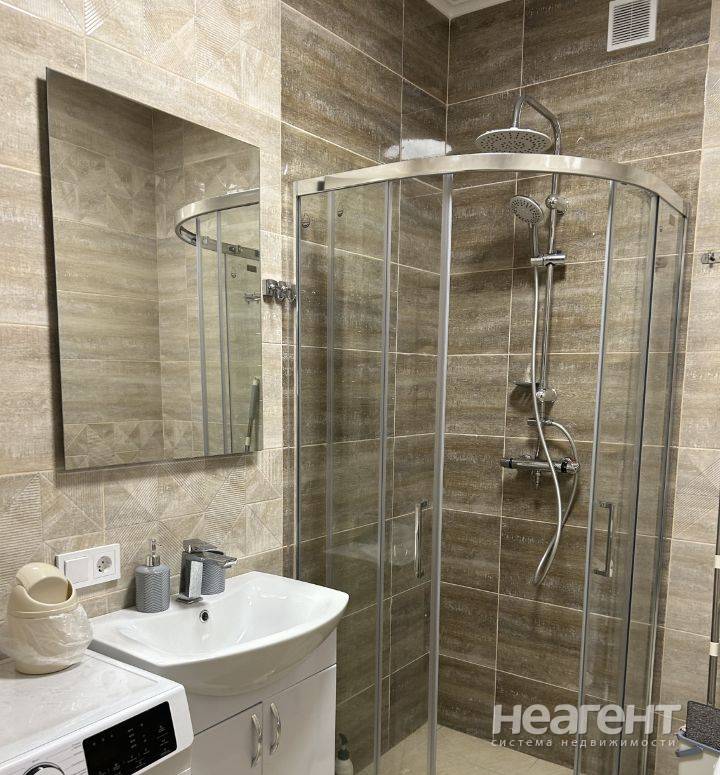 Сдам 2-х комн. квартиру, Стрелецкая, ул. Красивая