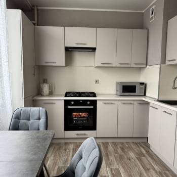 Сдается 1-комнатная квартира, 40 м²