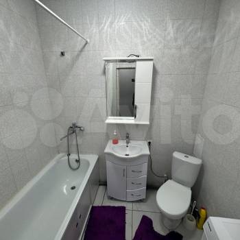 Сдается 1-комнатная квартира, 42 м²