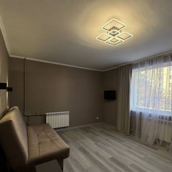 Сдается 1-комнатная квартира, 36 м²