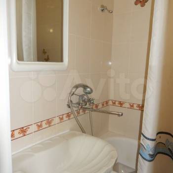 Сдается 1-комнатная квартира, 45 м²