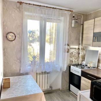 Продается 3-х комнатная квартира, 62 м²